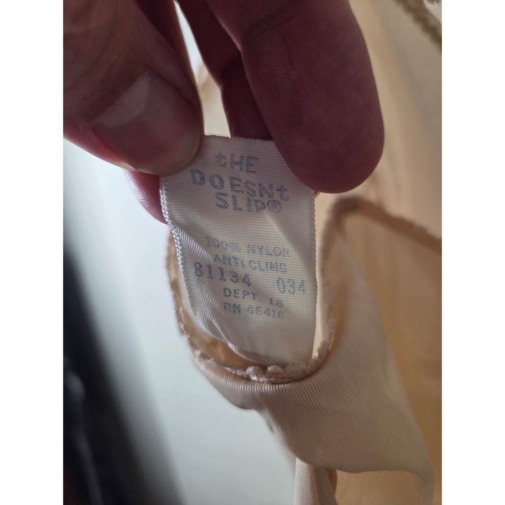 Vintage Sears Beige Lace Trim Full Slip Anti Cling Nylon Size 34 Average Length - Picture 7 of 9